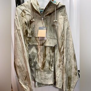 Mens camo colors The North Face pullover quarter zip soft & stretchy